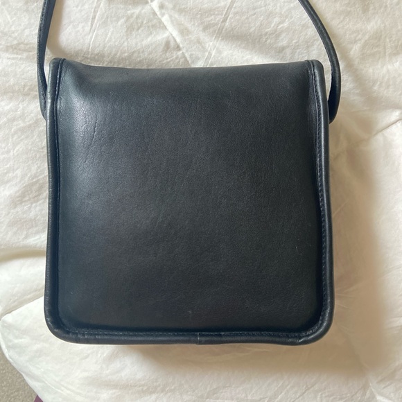 Vintage Coach Companion Flap Leather Crossbody Bag - Picture 6 of 7